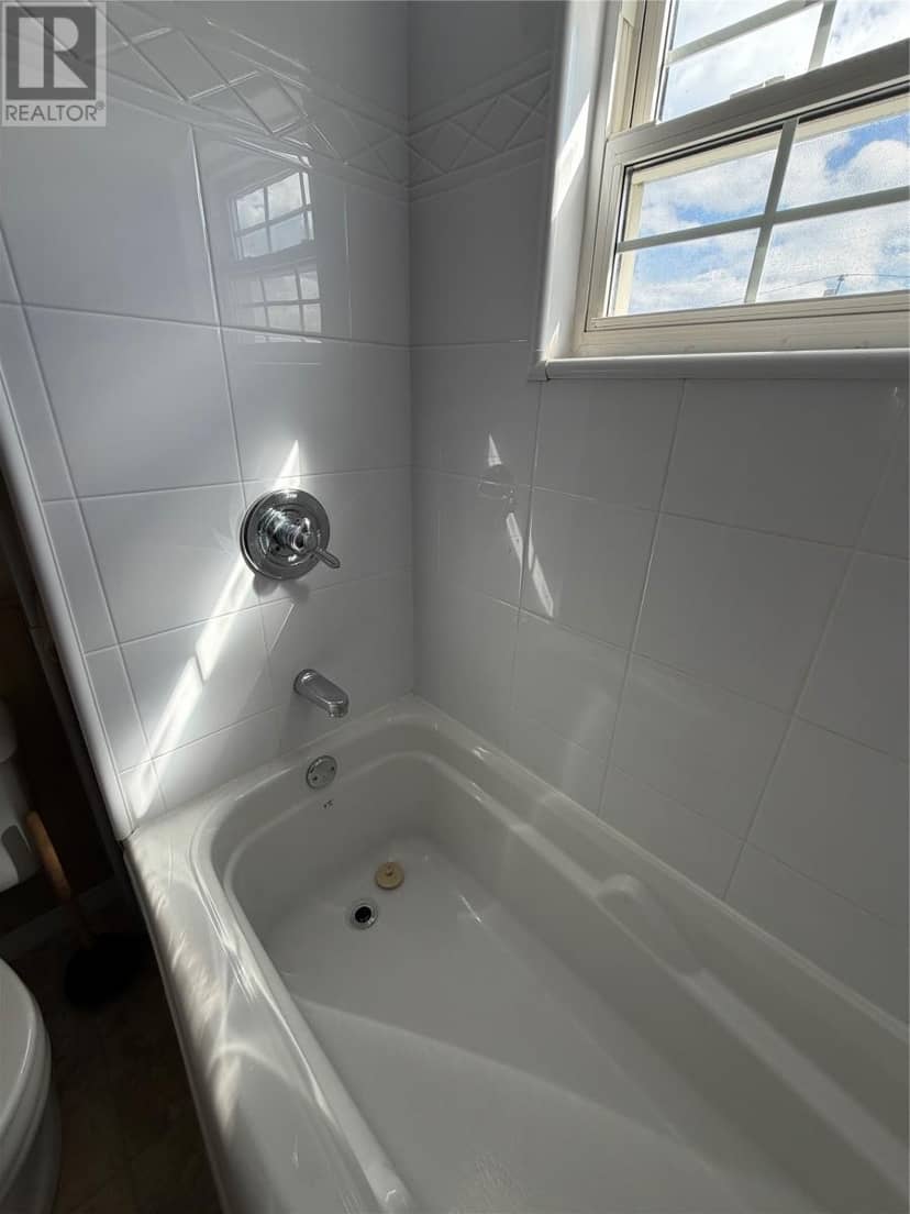 30 Monroe Street — photo 18 of 24