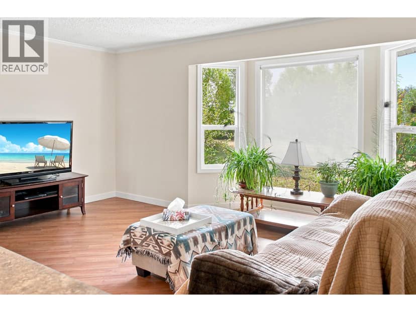 5513 PARK DRIVE, 103 Mile House, photo 6