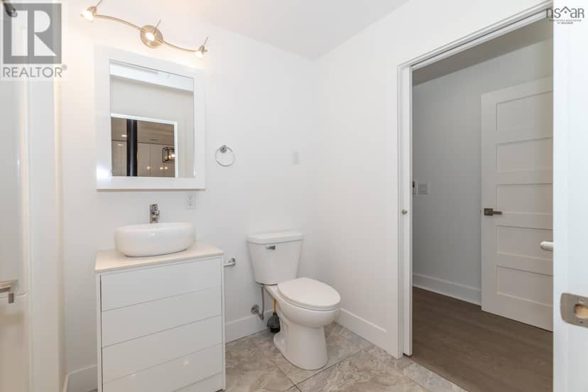 101 151 Ritchie Street — photo 18 of 35