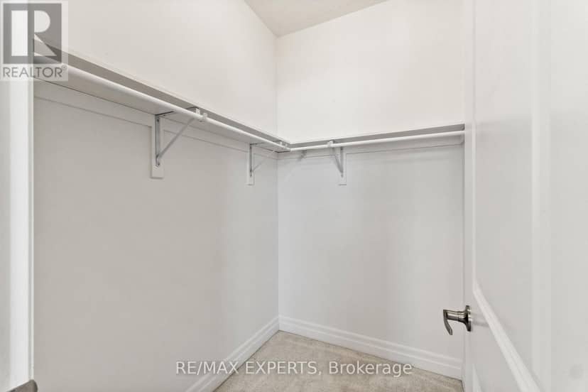 17 Red Rose Lane — photo 35 of 40