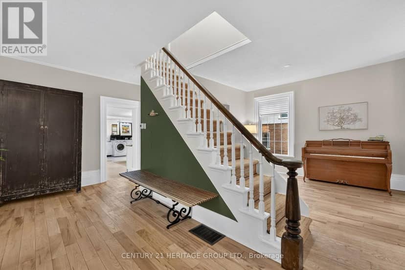 62 Queen Street N, New Tecumseth, photo 5