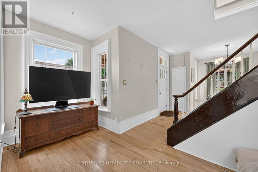 62 Queen Street N, New Tecumseth, photo 8