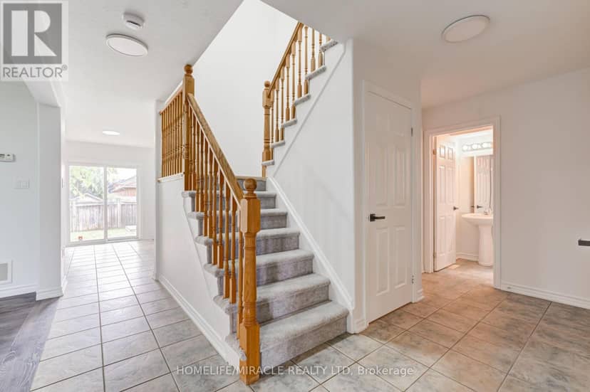7 Empire Drive — photo 14 of 33