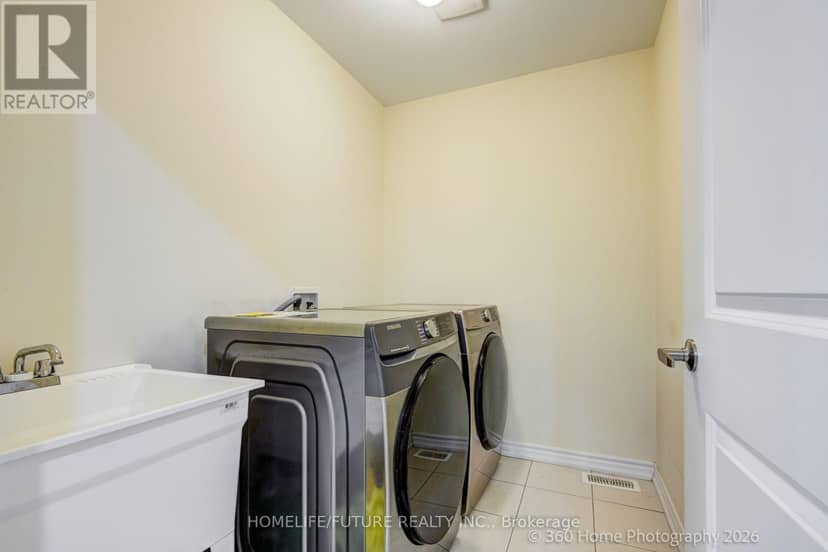 42 Samuel Crescent — photo 20 of 28