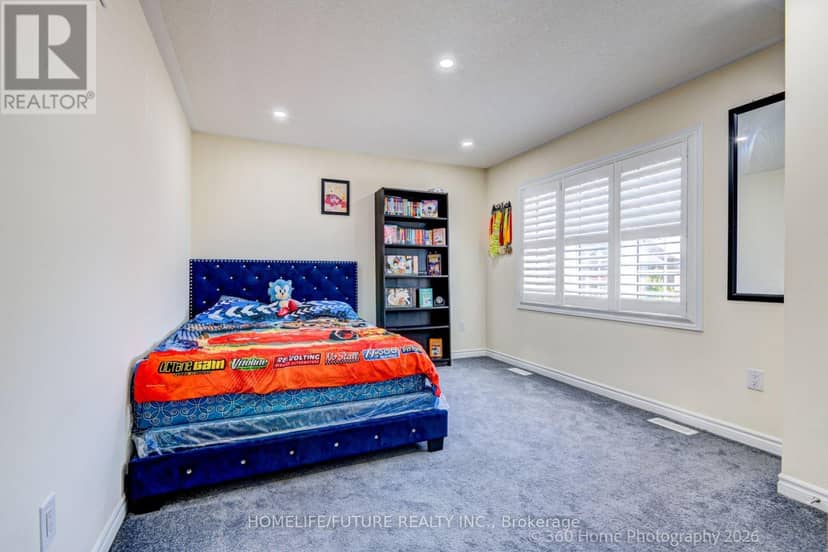 42 Samuel Crescent — photo 25 of 28