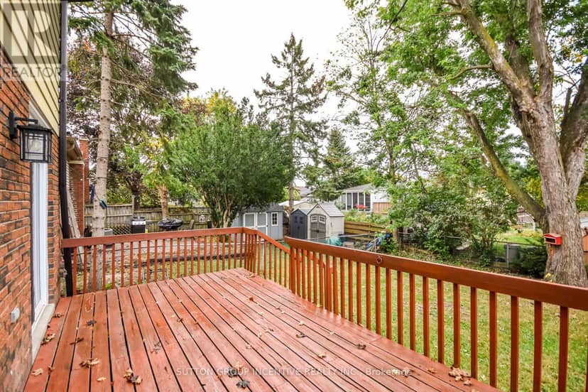 33B Cundles Road E — photo 37 of 40