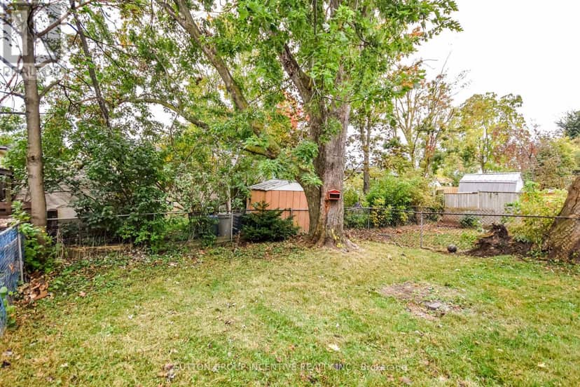 33B Cundles Road E — photo 40 of 40