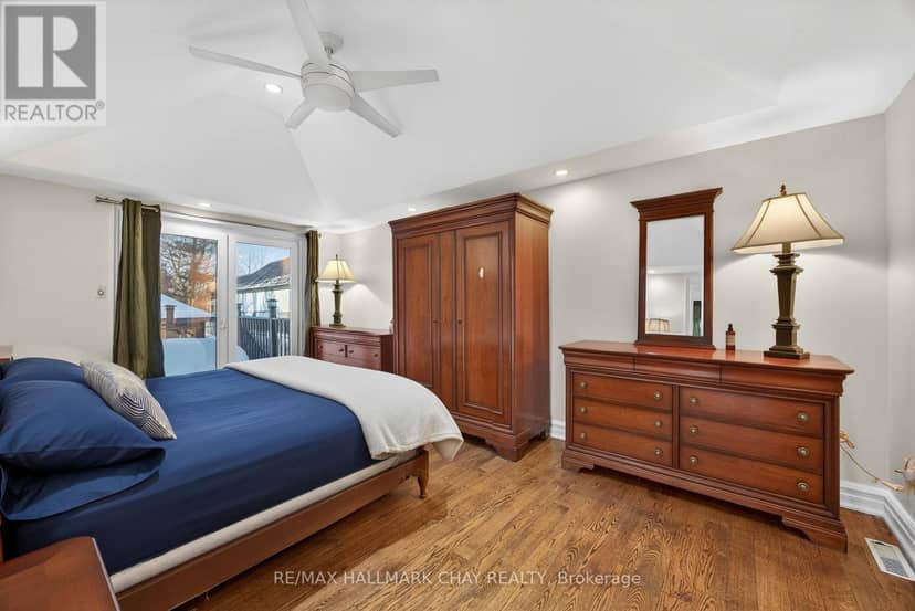 1976 River Road W — photo 16 of 37