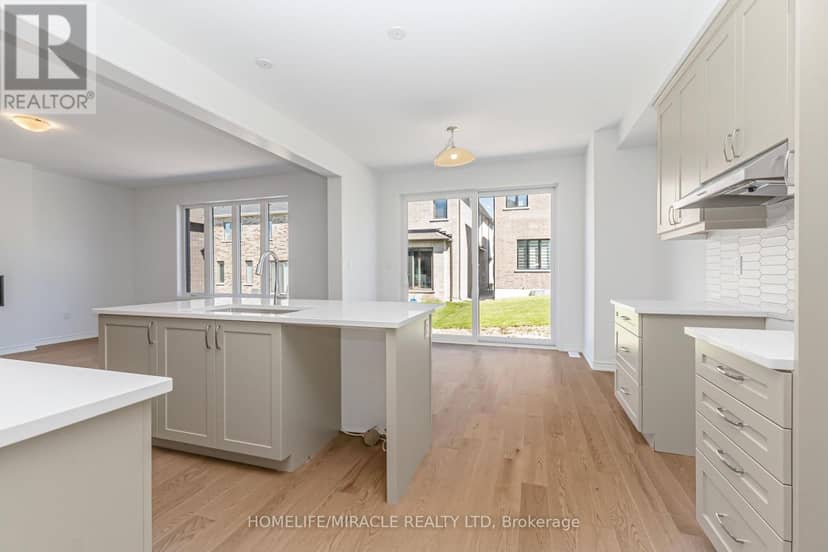 54 Gretzky Avenue — photo 16 of 38