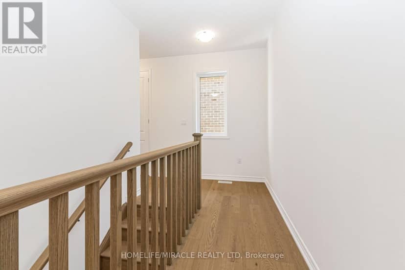 54 Gretzky Avenue — photo 19 of 38