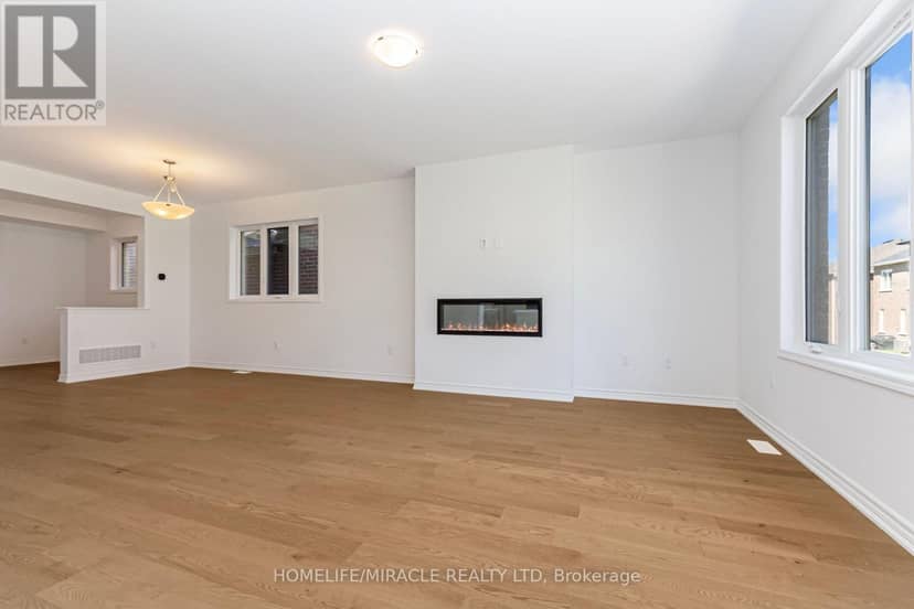 54 Gretzky Avenue — photo 9 of 38
