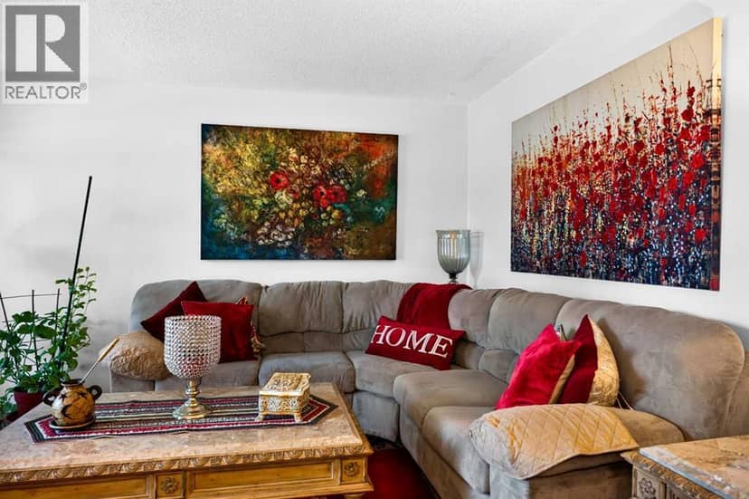 4726 44 Avenue NE, Calgary, photo 4