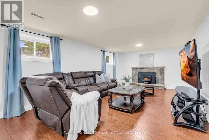 2673 Thorn Lodge Drive — photo 32 of 40