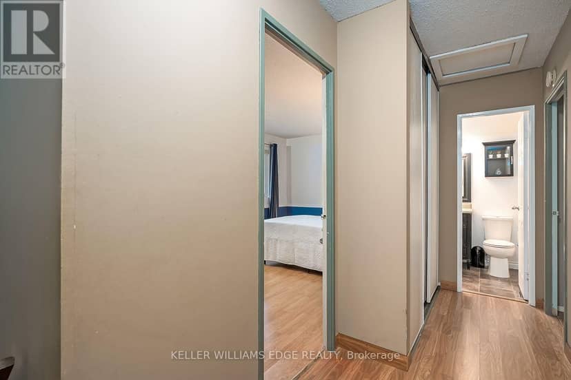 2 - 473 Woodview Road — photo 16 of 32