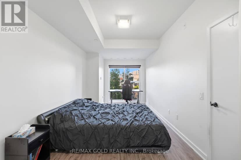 211 - 5025 Harvard Road — photo 15 of 24