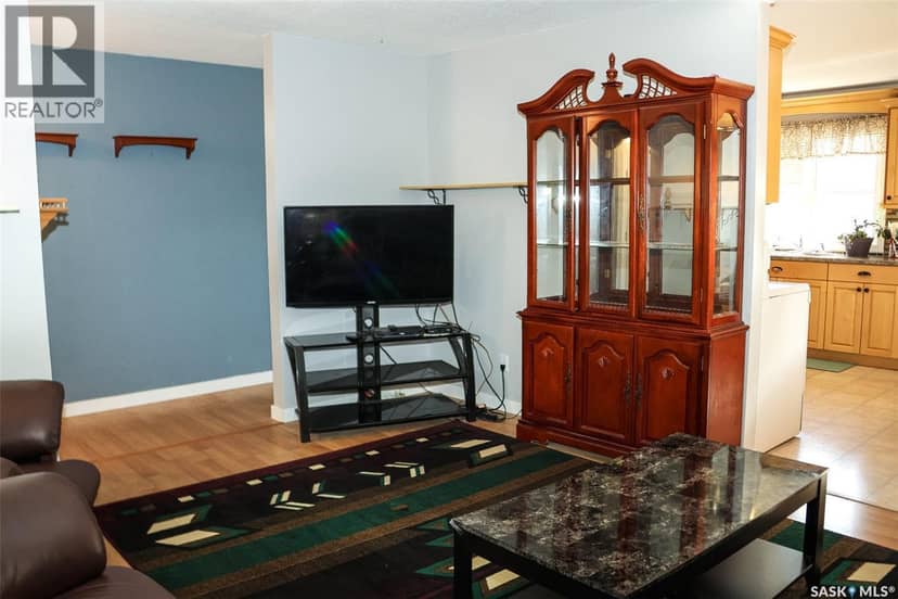 102 4th AVENUE E — photo 10 of 40