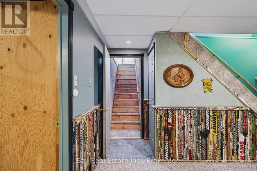 793 Hewitt Drive — photo 40 of 40