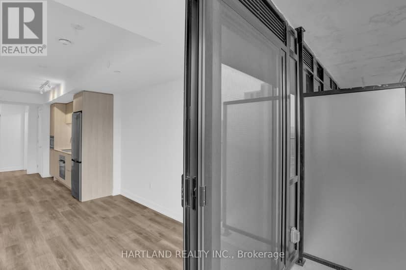 928 - 1 Jarvis Street — photo 6 of 17