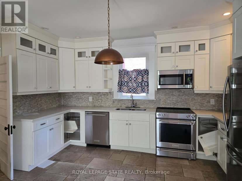 2087 Governors Road — photo 11 of 14
