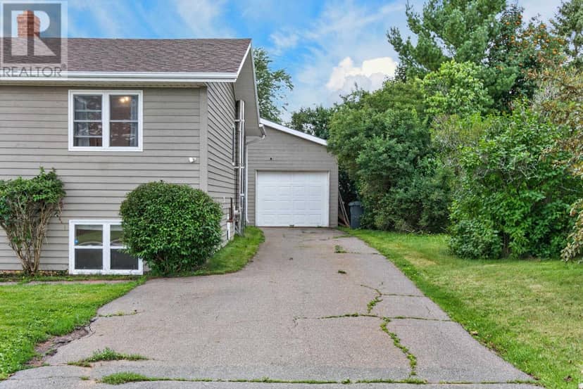 226 Arcona Street, Summerside, photo 4