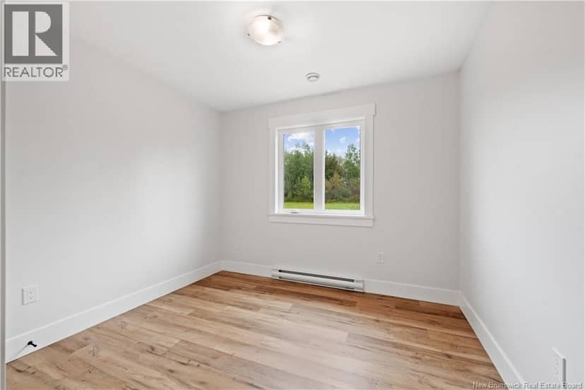 70 Bedeche Street — photo 10 of 12