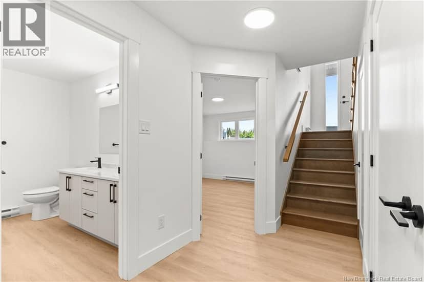 33 Cedric Court — photo 12 of 28