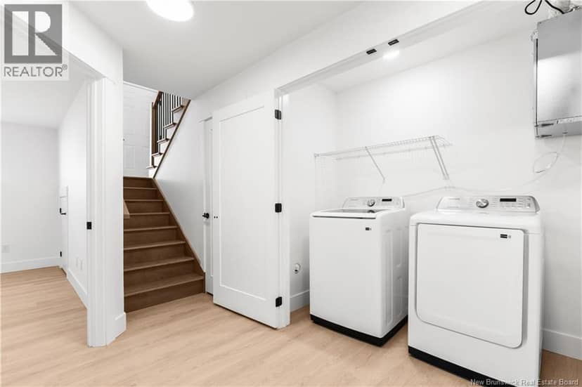33 Cedric Court — photo 15 of 28