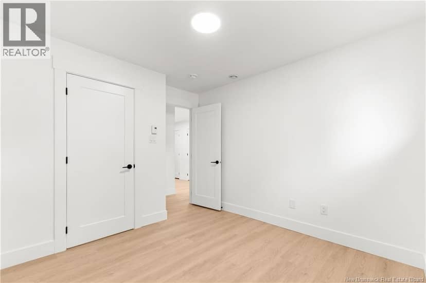 33 Cedric Court — photo 21 of 28
