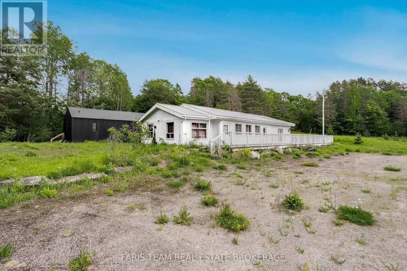 2180-2186 Highway 141, Muskoka Lakes, photo 5