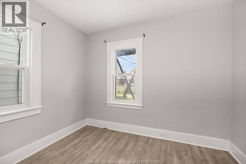 1539 Howard — photo 6 of 14