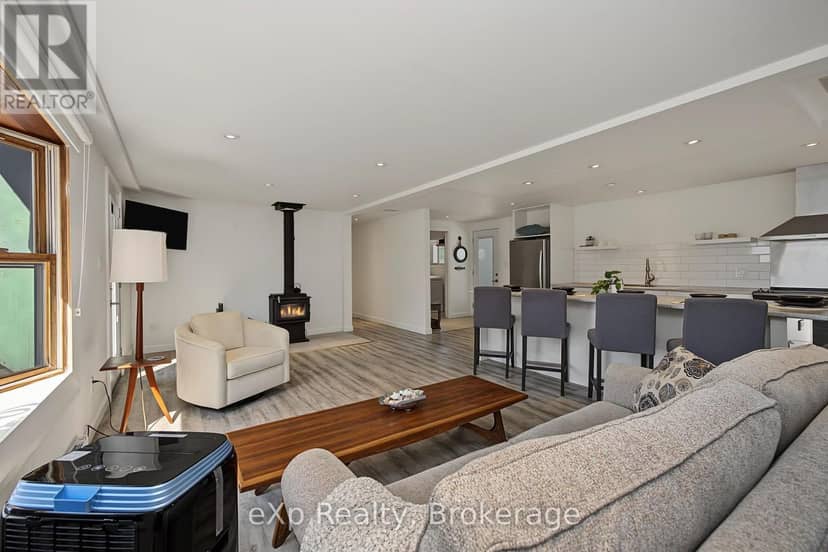 3 Bayview Drive — photo 9 of 40