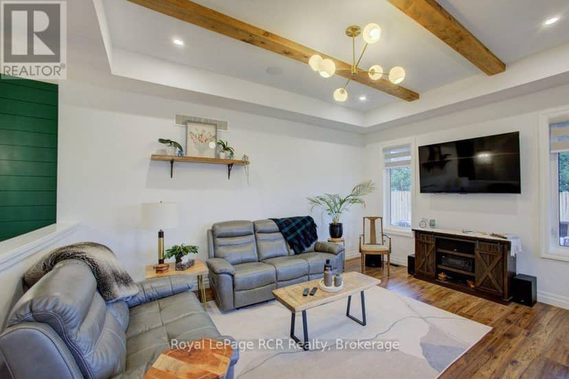 137 Walsh Street — photo 10 of 40