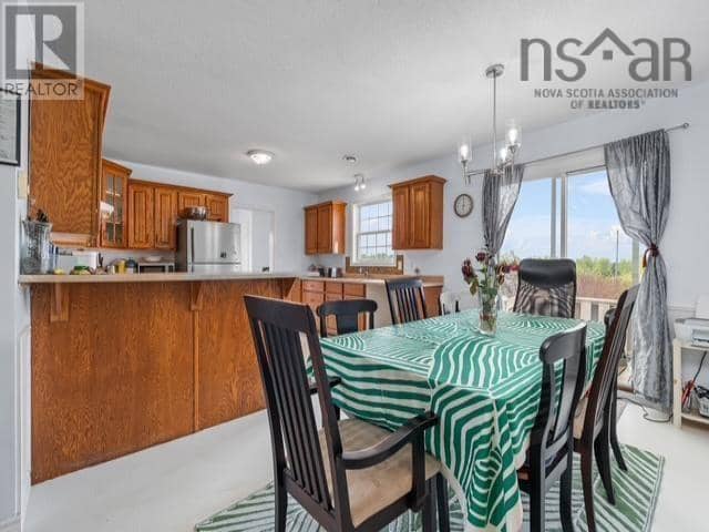 3369 Highway 215 — photo 21 of 38