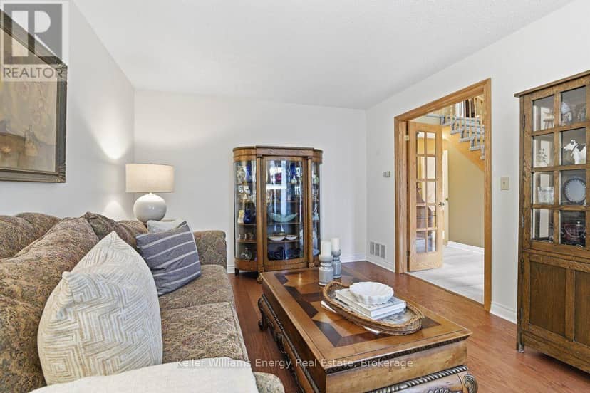 602 Carlisle Street — photo 5 of 31
