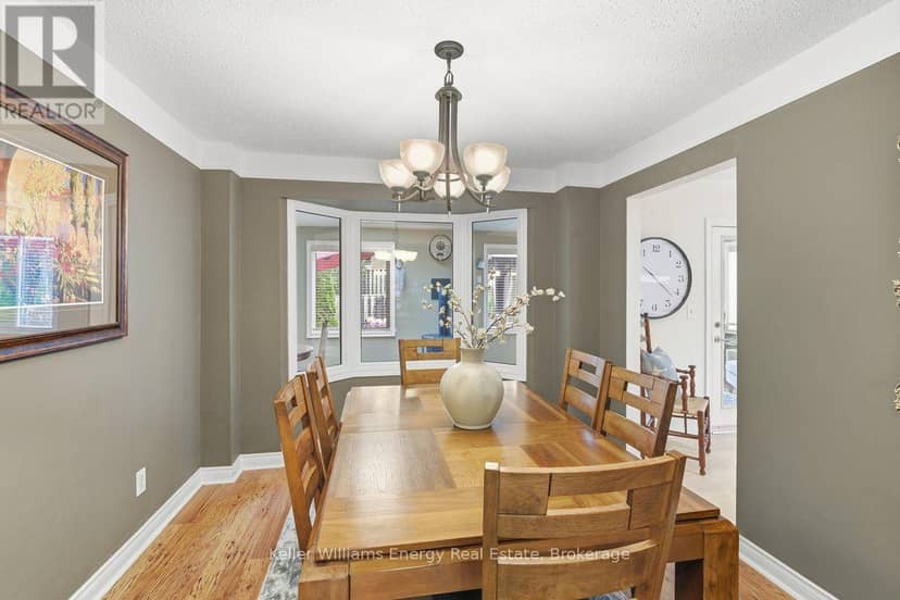 602 Carlisle Street — photo 8 of 31