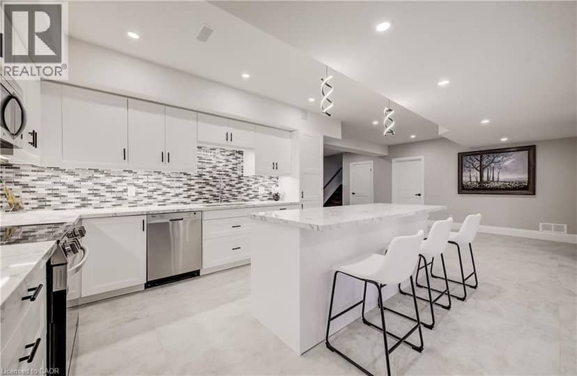 61 SCHWEITZER Street — photo 37 of 40