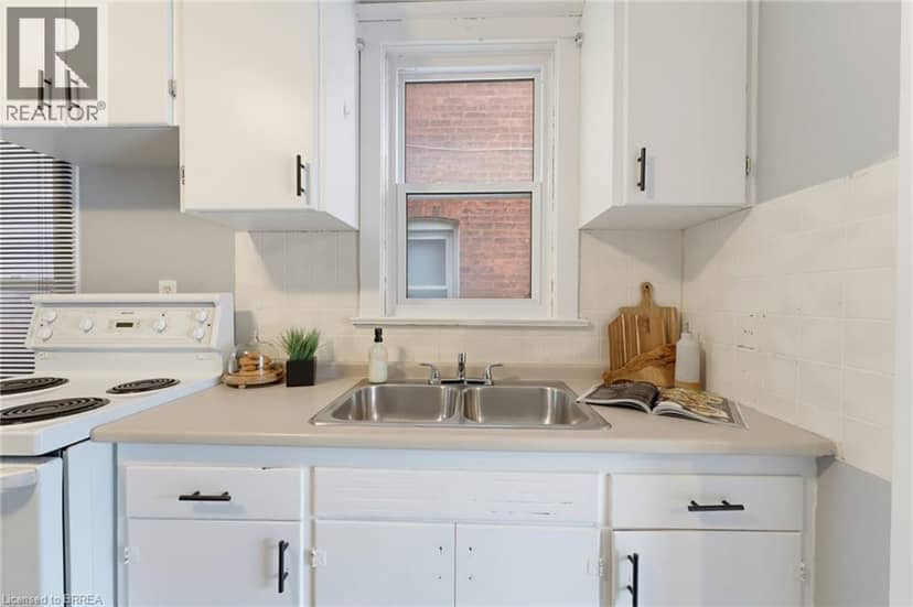 148 ALBION Street — photo 10 of 40