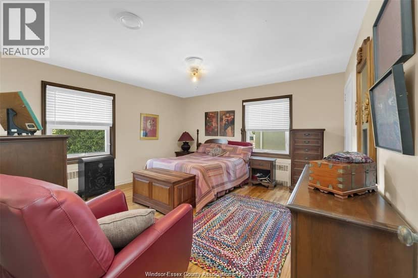 11830 RIVERSIDE DRIVE East — photo 18 of 23