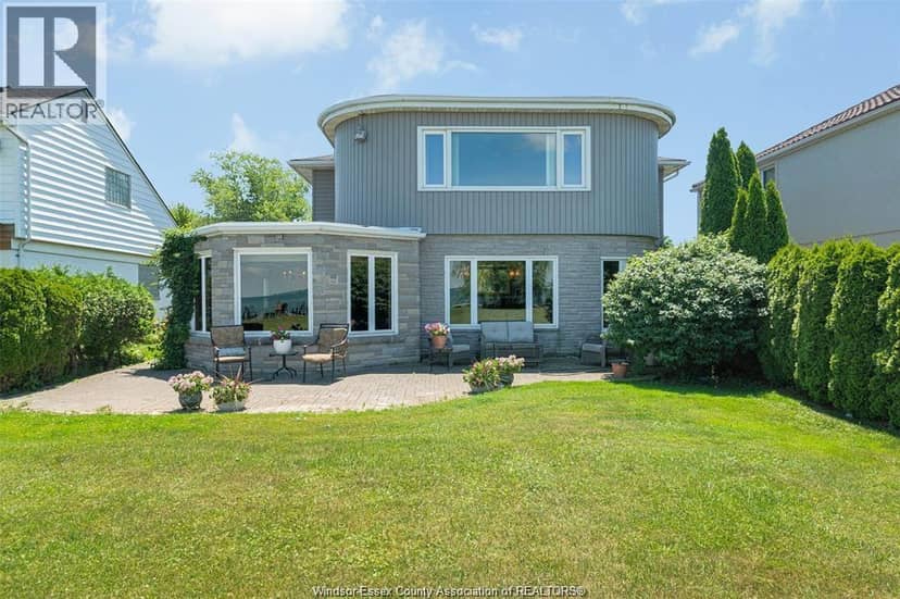 11830 RIVERSIDE DRIVE East — photo 4 of 23