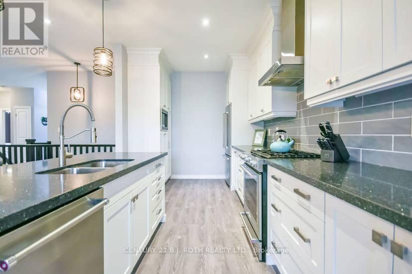 38 Beverly Street — photo 15 of 40