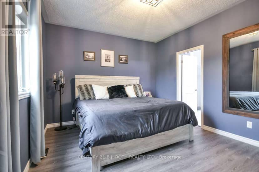 38 Beverly Street — photo 19 of 40