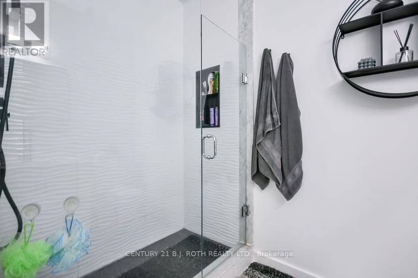38 Beverly Street — photo 21 of 40