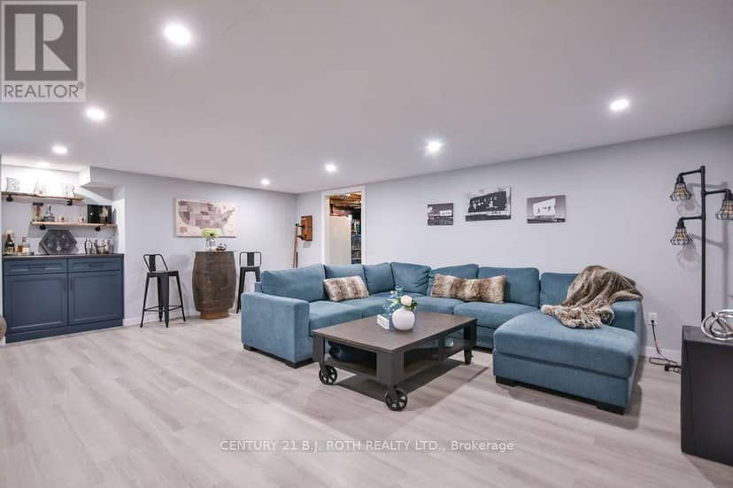 38 Beverly Street — photo 28 of 40