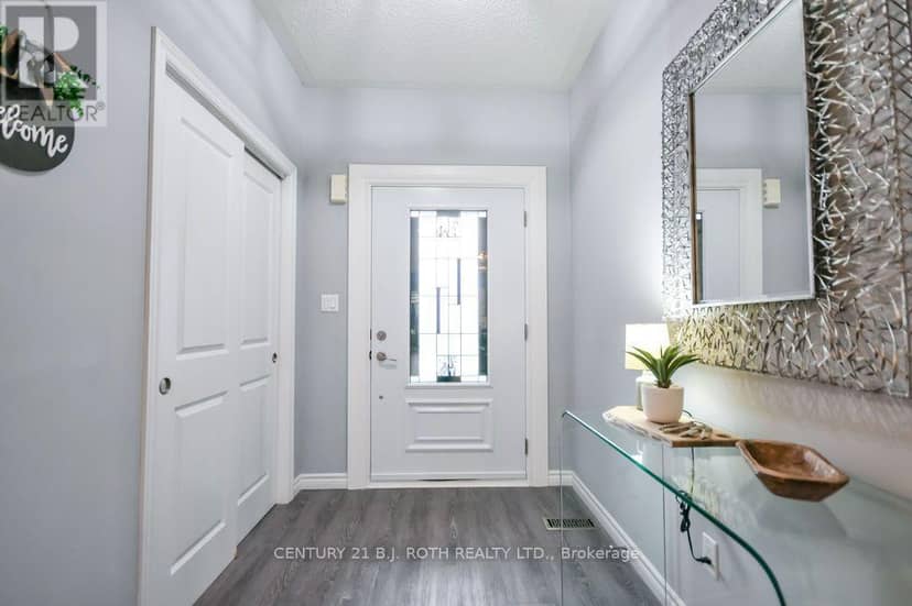 38 Beverly Street, Springwater, photo 3