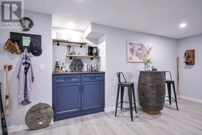 38 Beverly Street — photo 30 of 40