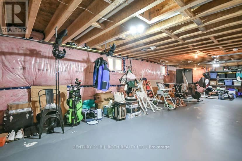 38 Beverly Street — photo 32 of 40