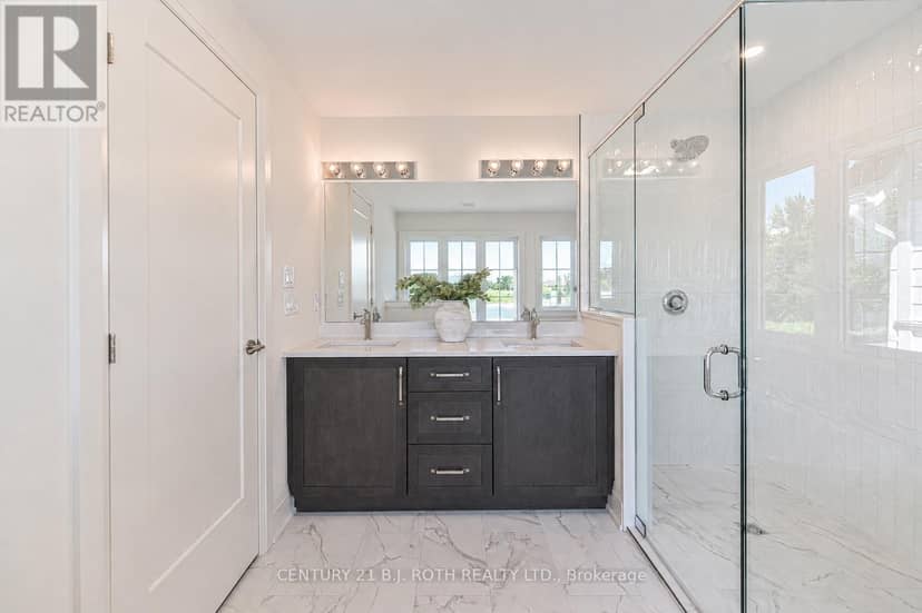 3195 Orion Boulevard — photo 21 of 40