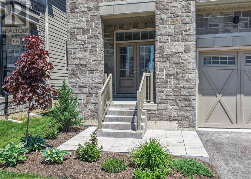 3195 Orion Boulevard, Orillia, photo 3