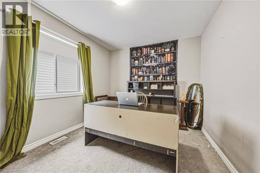 93 COULING Crescent — photo 22 of 40