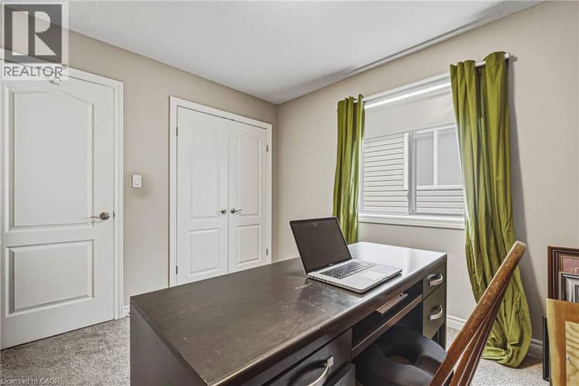 93 COULING Crescent — photo 23 of 40